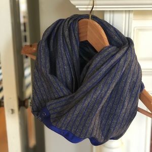 Lululemon Vinyasa Scarf